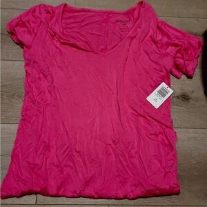 Torrid Hot Pink V-Neck Short Sleeve Tee